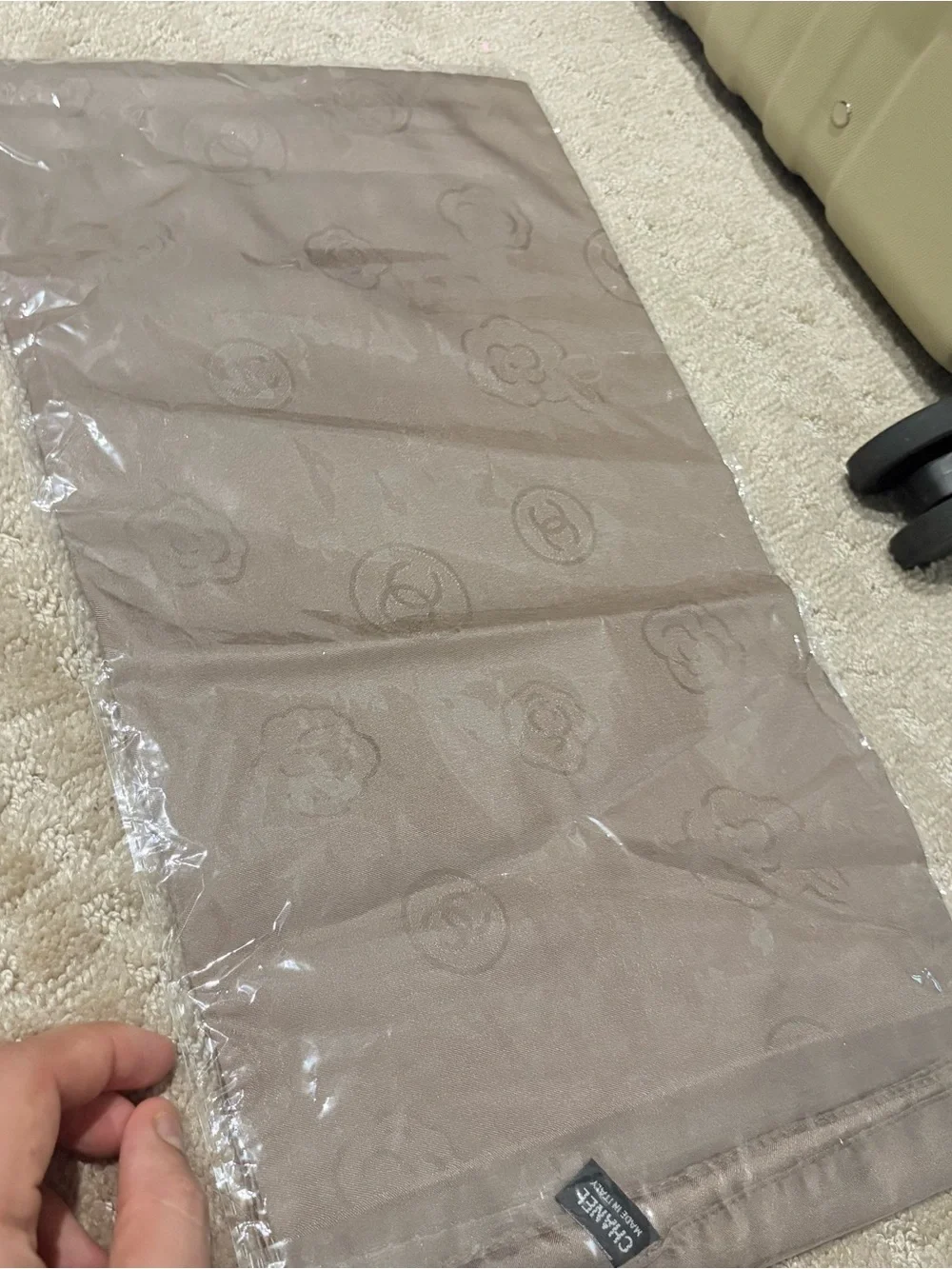Chanel gray solid square classic scarf 35x35 ‼️LAST ONE LEFT